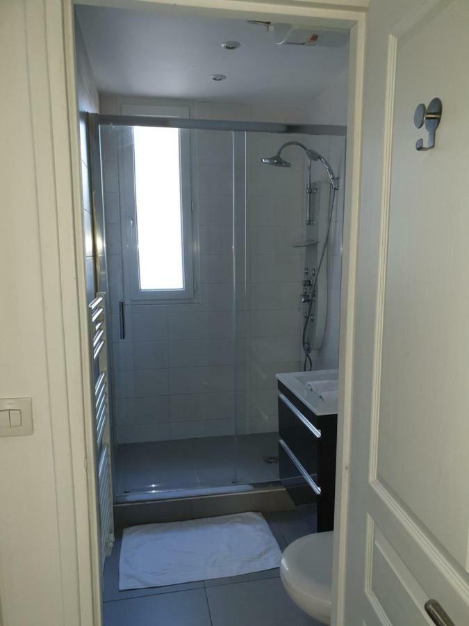 Beautiful Lincoln Apartment Paris Exterior foto